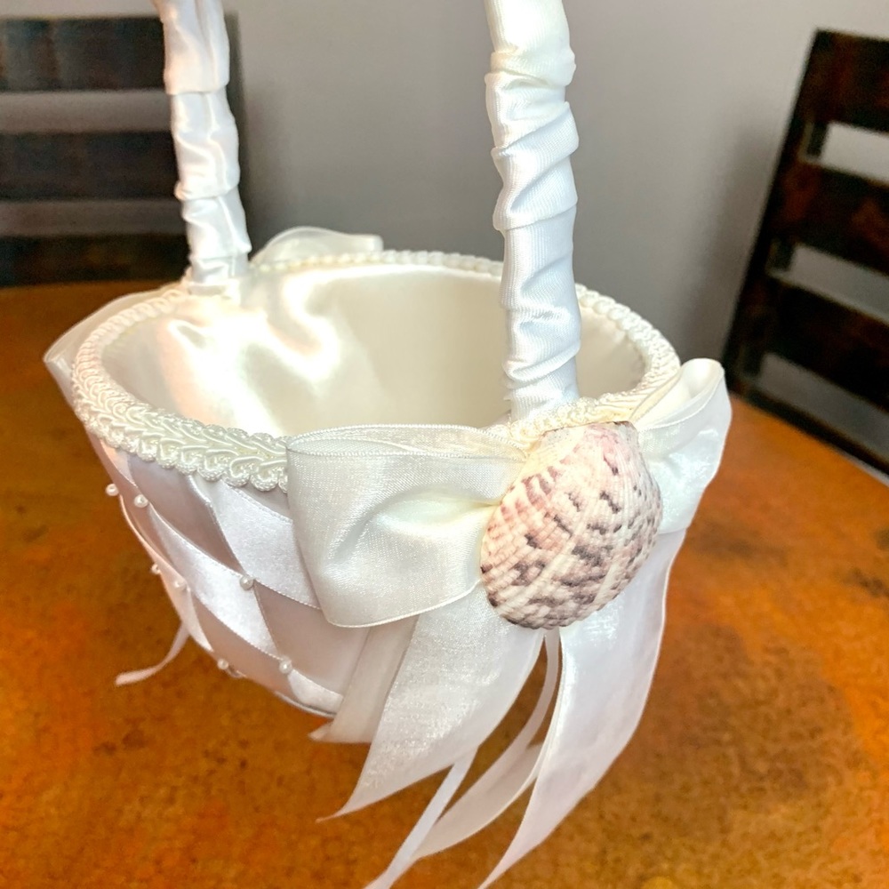 Wedding Flower Girl Basket